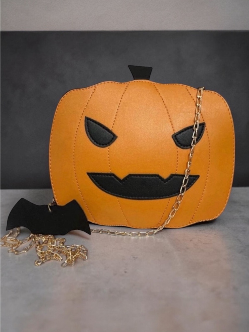 KBW Global Corp. Halloween Orange and Black Pumpkin Jack-o’-lantern Purse Crossb